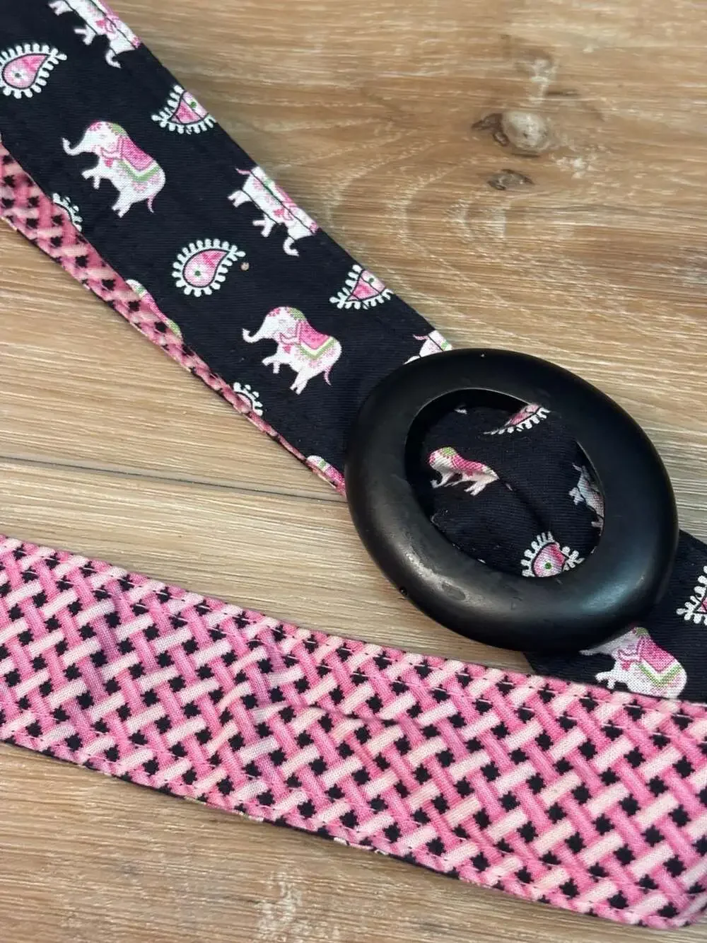 Vera Bradley Pink Elephant Paisley Lattice Design Reversible Fabric Belt with Wo